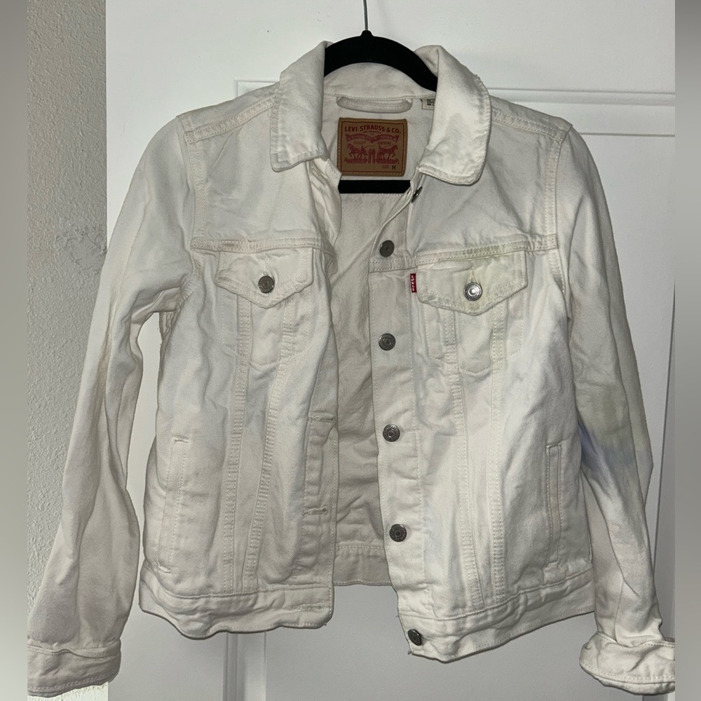 White Levi denim jacket